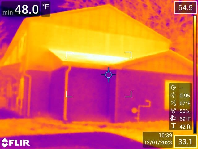 Garden style building exterior envelope inspection. Looking for window failures, damaged or missing insulation. unknown water intrusion, thermal energy losses impacting utility cost, hidden infestation, and etc...